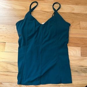 Like NEW LULULEMON workout top